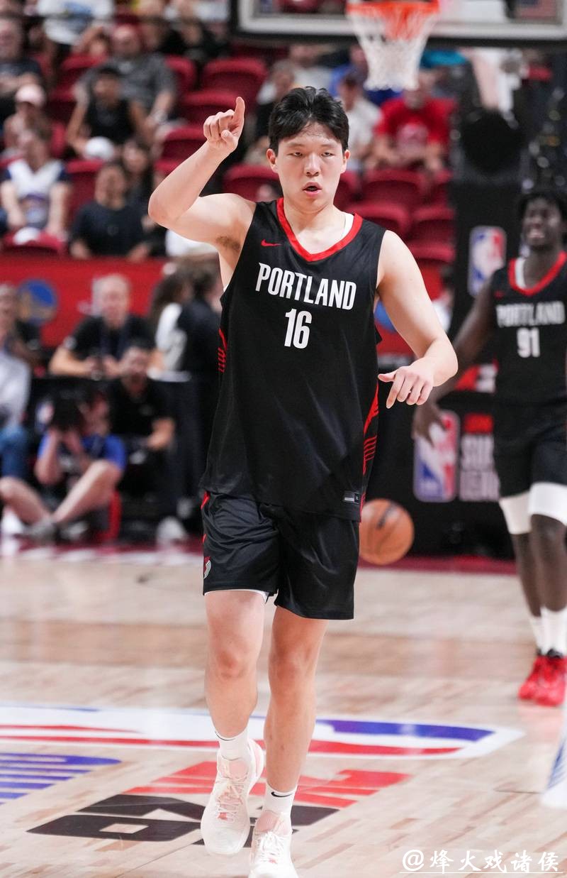 开拓者5分客胜马刺 杨瀚森防守积极 开拓者5分客胜马刺 杨瀚森防守积极